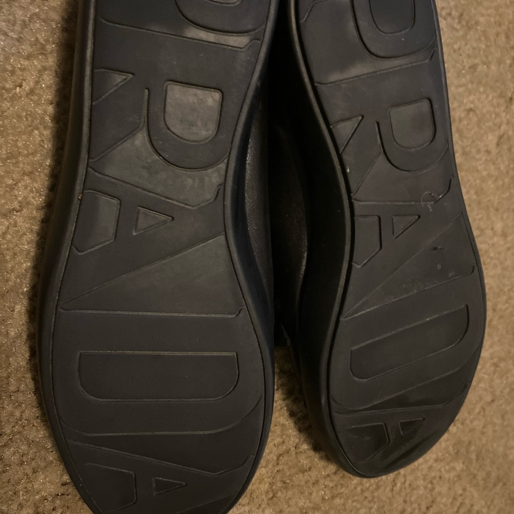 PRADA LACE UP SNEAKERS - Picture 3 of 4